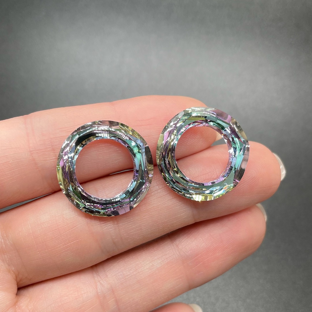 4139 Cosmic Ring 14 мм Crystal Vitrail Light (VL)