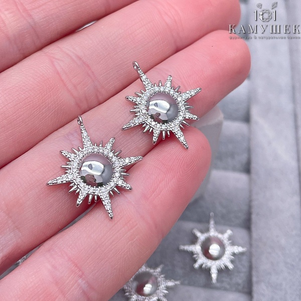 22*20 мм Цвет серебро, Подвеска солнце цирконы