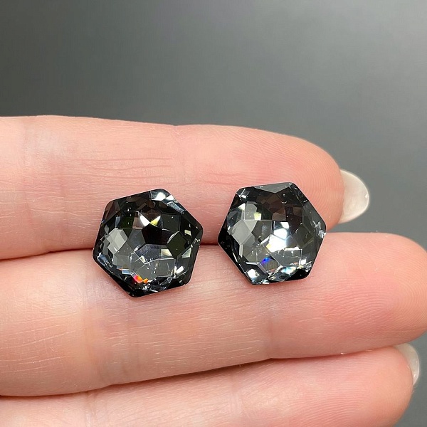 4683 Fantasy Hexagon 12*13,5mm Crystal Silver Night